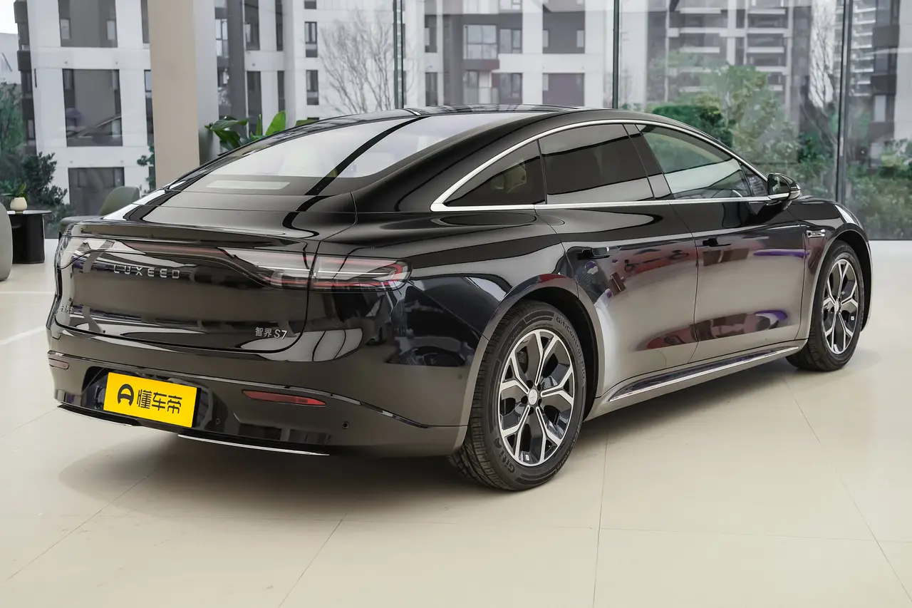 Luxeed S7 2025