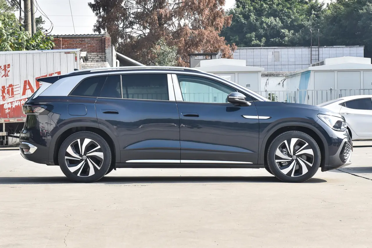 Volkswagen ID.6 Crozz 2024