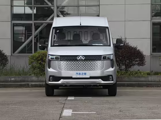 Maxus EV80 2024