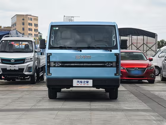 SRM Xinyuan E3L 2024