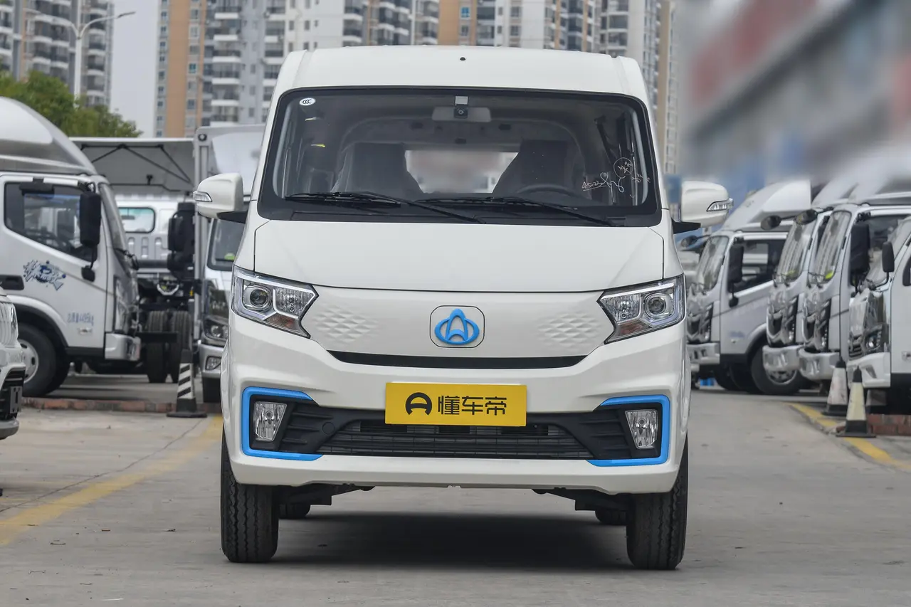 Changan Kuayue V7 EV 2023
