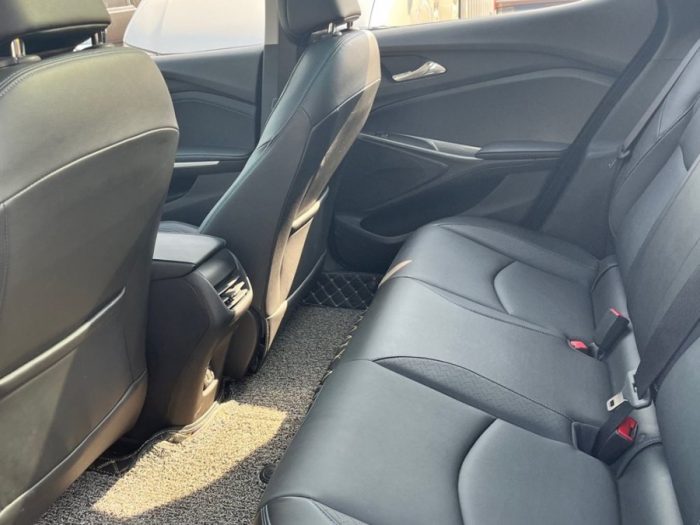 Chevrolet Menlo 2021