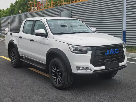 JAC T8 EV 2024