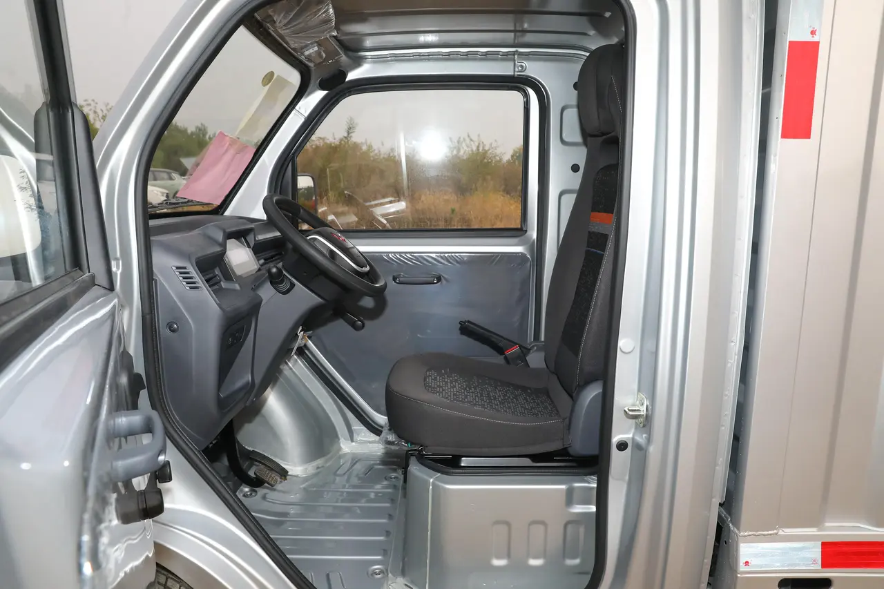 Wuling E10 2023