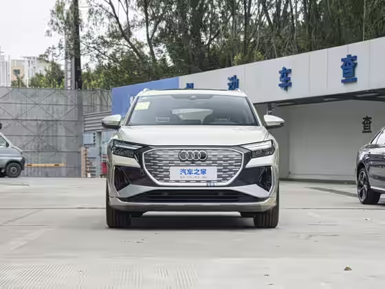 Audi Q4 e-tron 2025