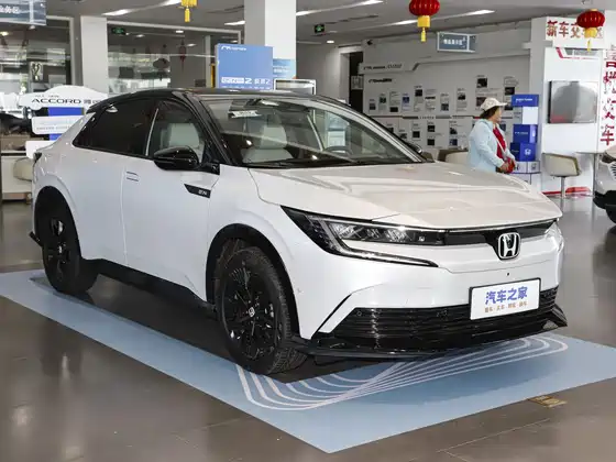 Honda e:NP2 2025