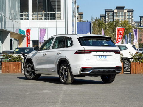 Geely Monjaro 2024