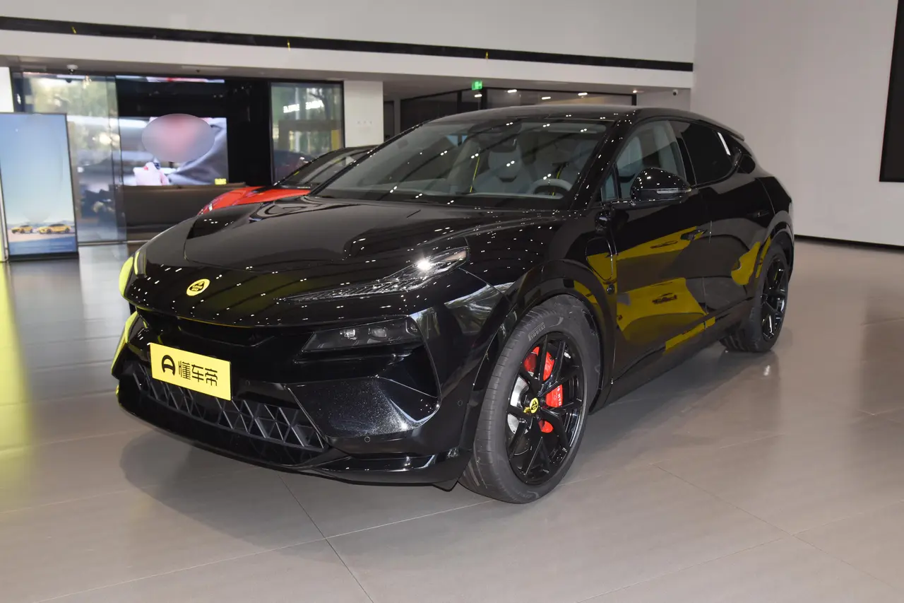Lotus ELETRE 2023