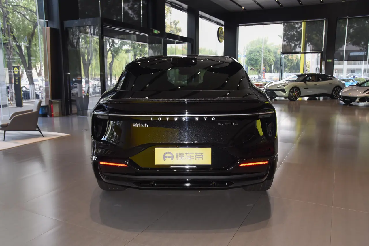 Lotus ELETRE 2023