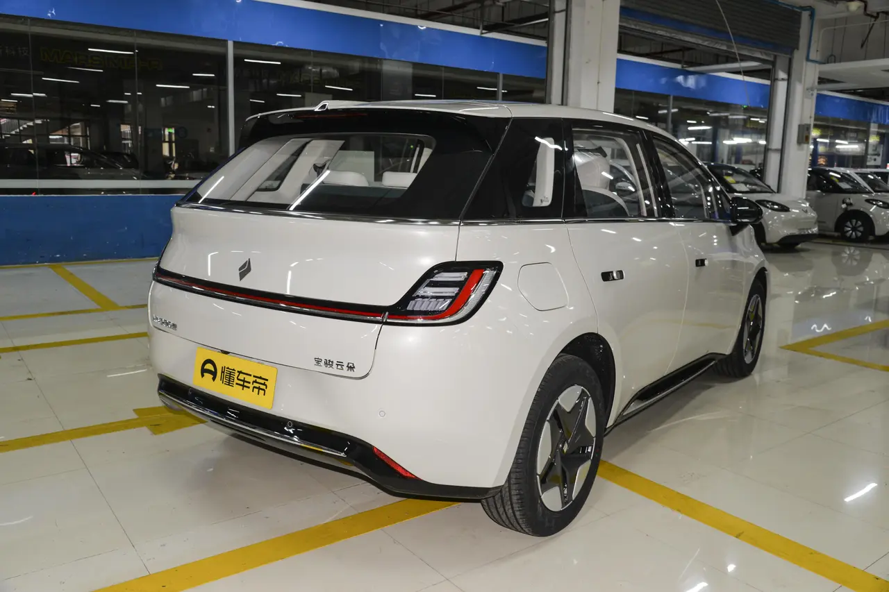 Baojun Clouds 2023