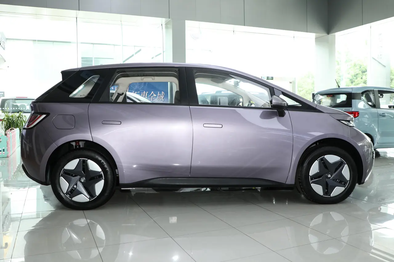 Baojun Clouds 2023
