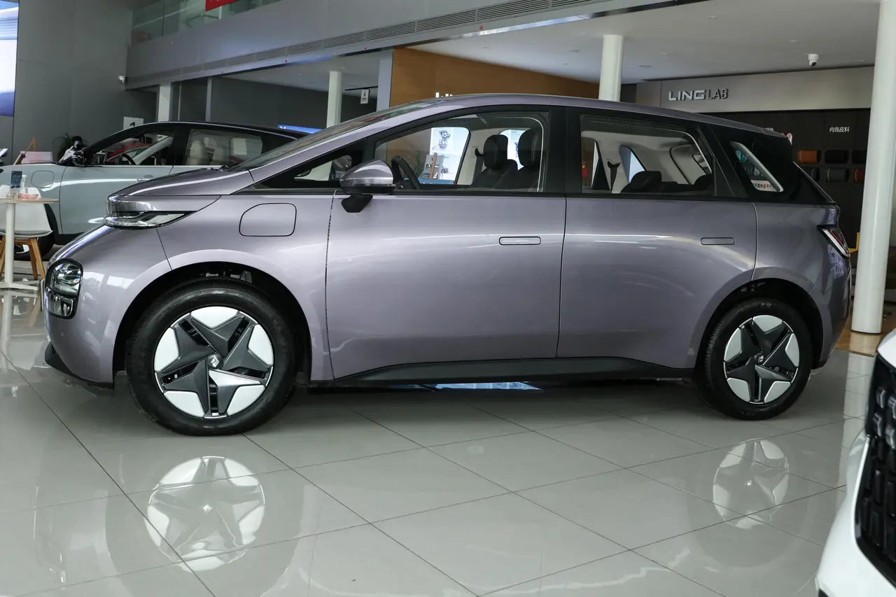 Baojun Clouds 2023