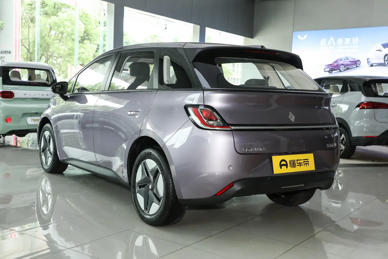 Baojun Clouds 2023