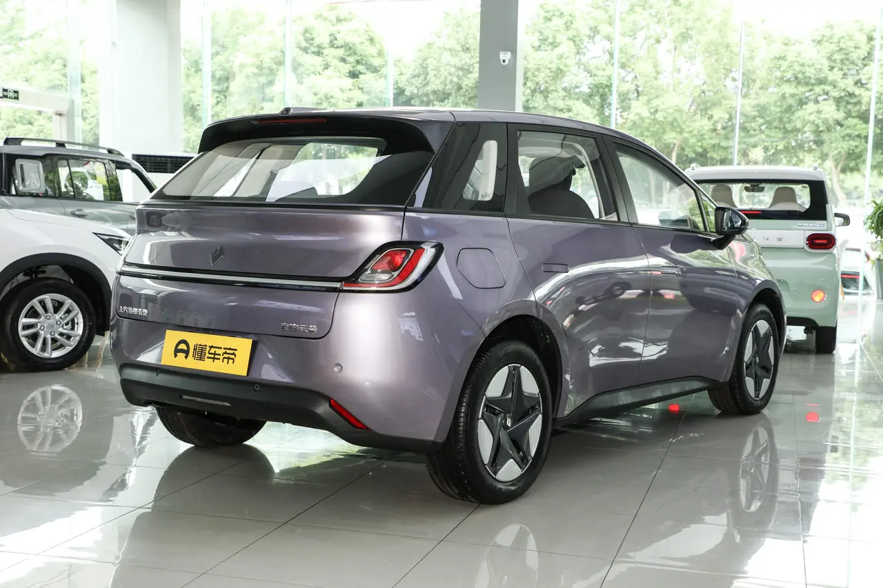 Baojun Clouds 2023
