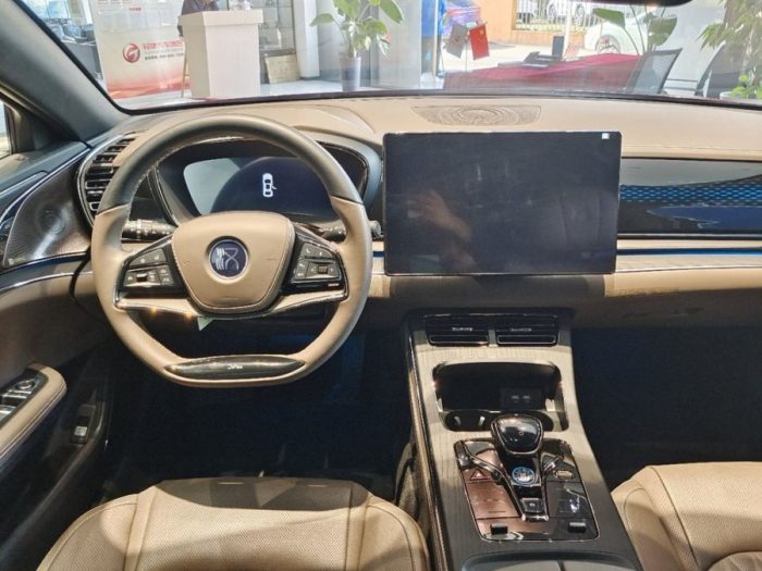 BYD Han EV 2023