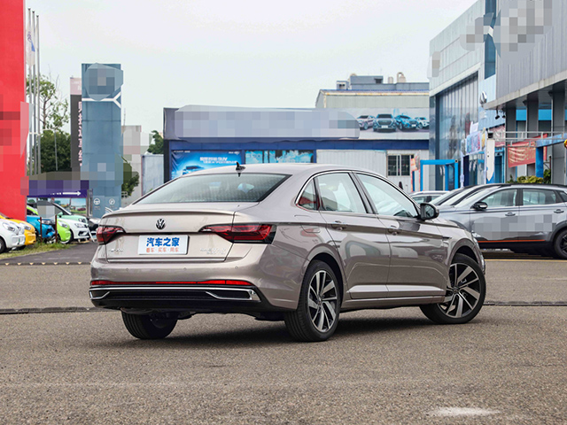 Volkswagen Sagitar 2022