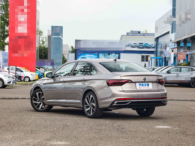 Volkswagen Sagitar 2022