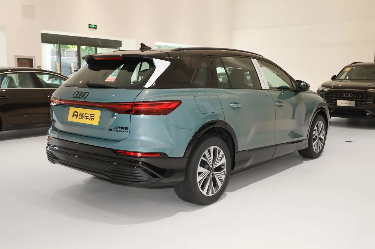 Audi Q5 E-tron 2023