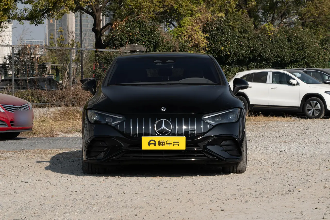 Mercedes EQE AMG 2023