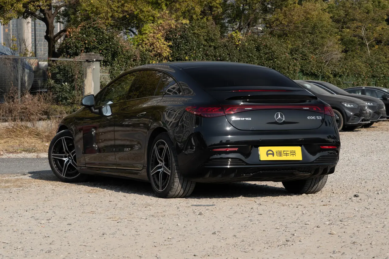 Mercedes EQE AMG 2023