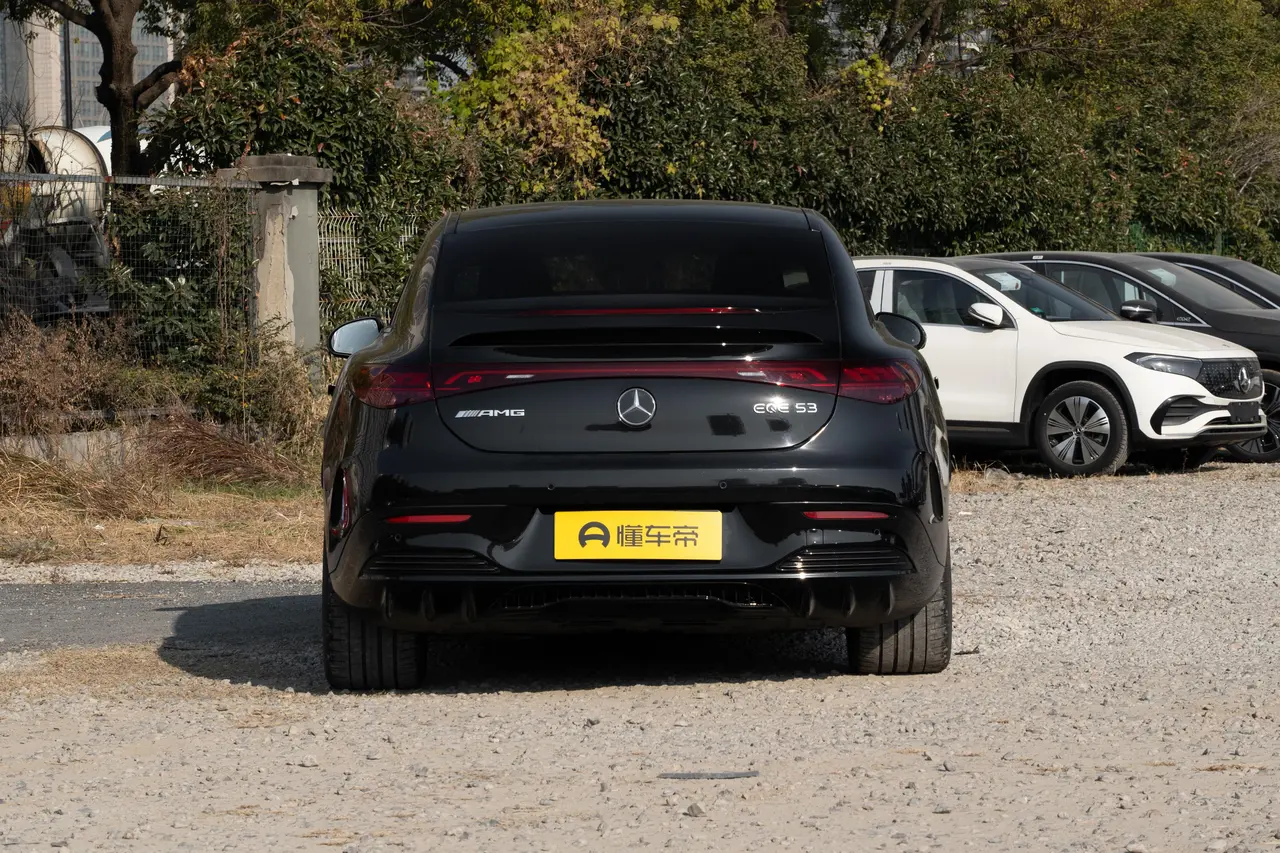 Mercedes EQE AMG 2023