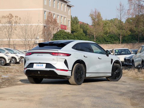 BYD Song L 2024