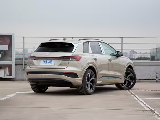 Audi Q4 e-tron 2025