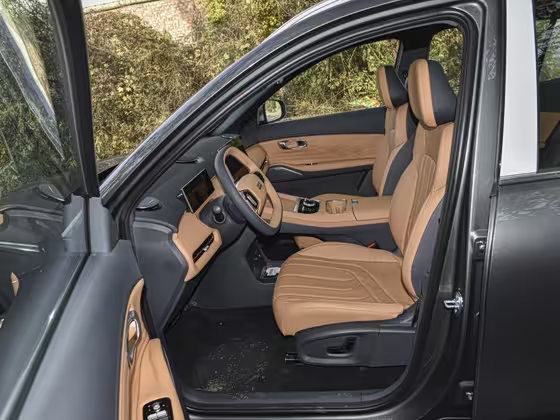 Geely Galaxy Starship 7 EM-i 2025