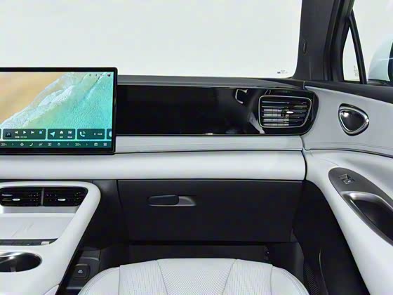 BYD Sea Lion 06 2025