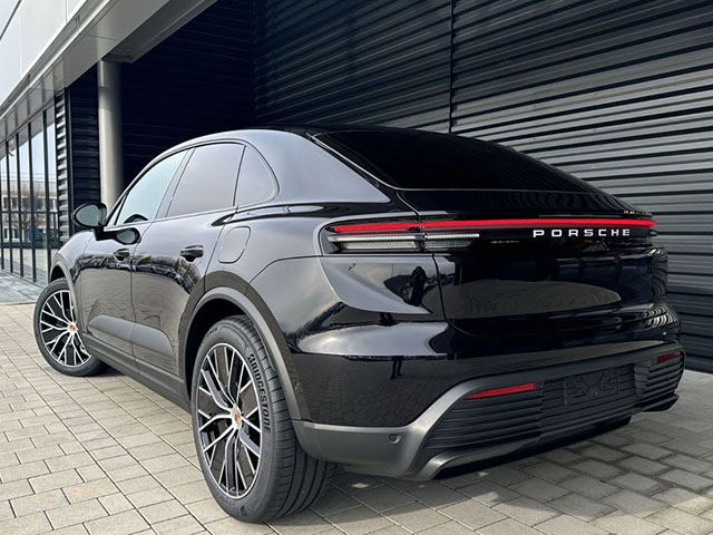 Porsche Macan 2024