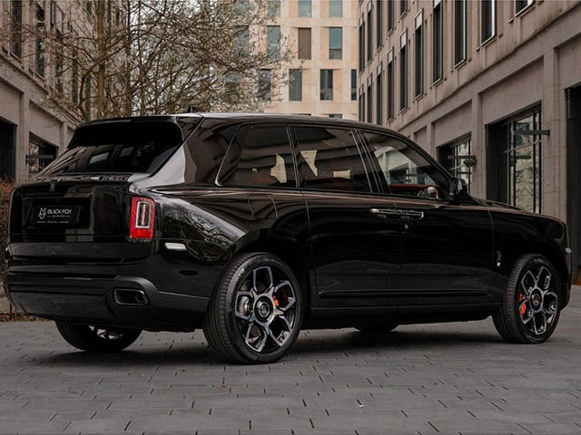 Rolls-Royce Cullinan 2024
