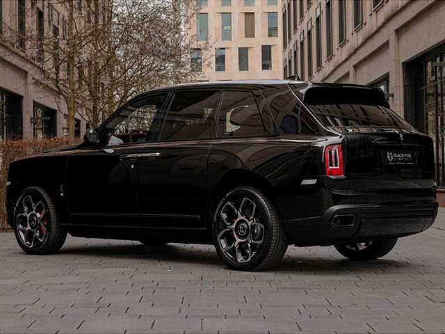 Rolls-Royce Cullinan 2024