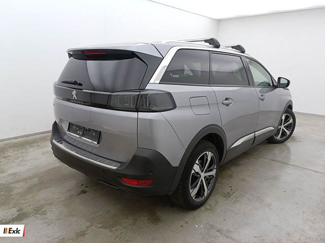 Peugeot 5008 2021