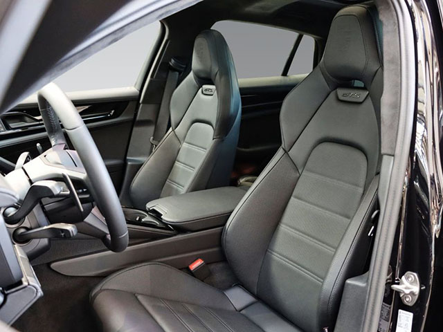 Porsche Panamera 2024