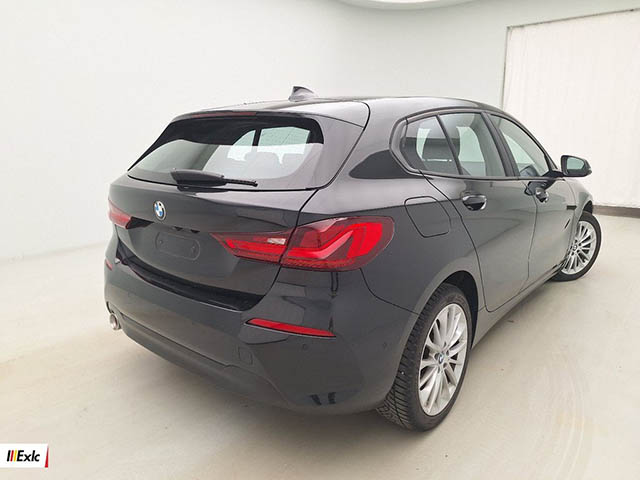 BMW 1 series 2021