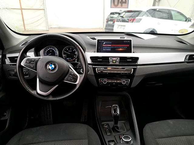 BMW 1 series 2021