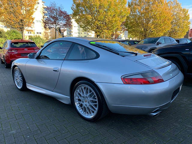 Porsche 996 2001