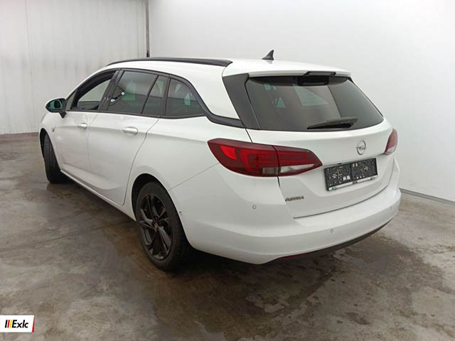 Opel Astra 2021