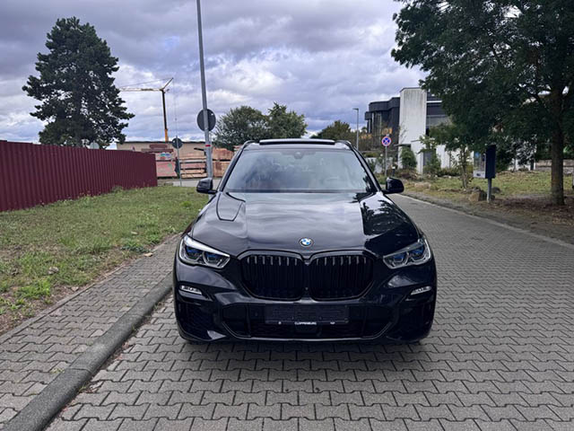 BMW X5 2021