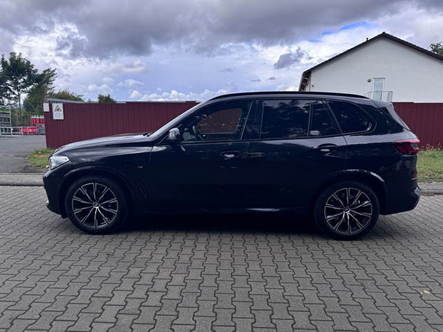BMW X5 2021