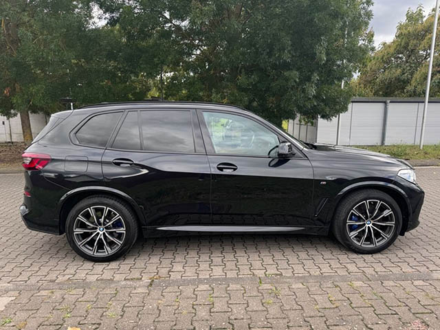 BMW X5 2021