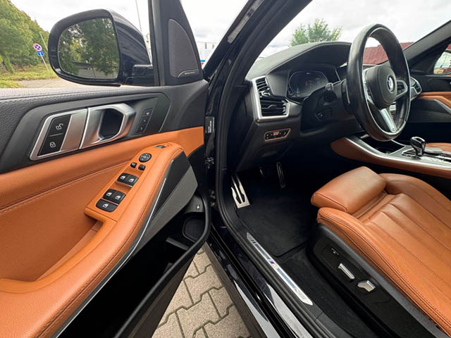 BMW X5 2021