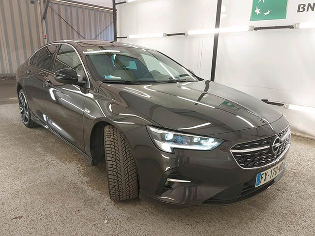 Opel Insignia 2021