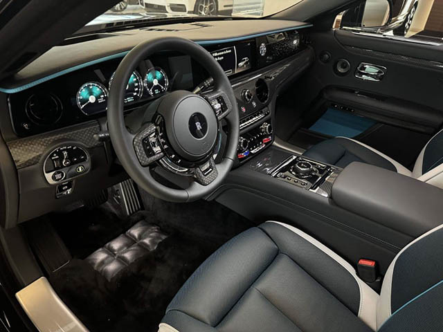 Rolls-Royce Ghost 2024