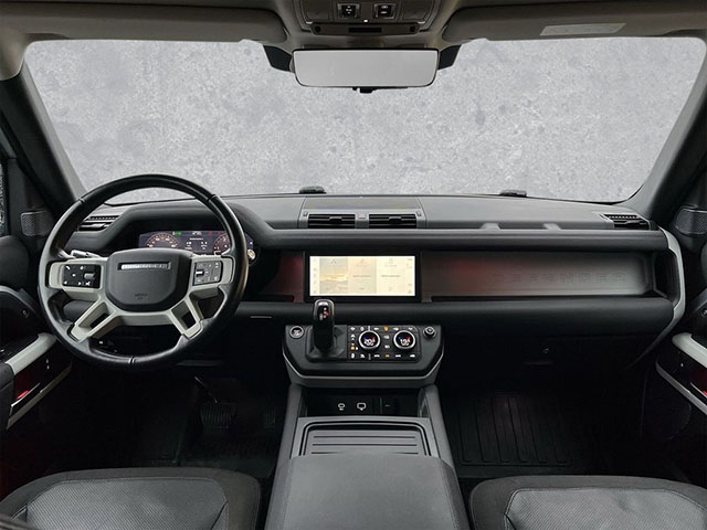 Land Rover Defender 2020