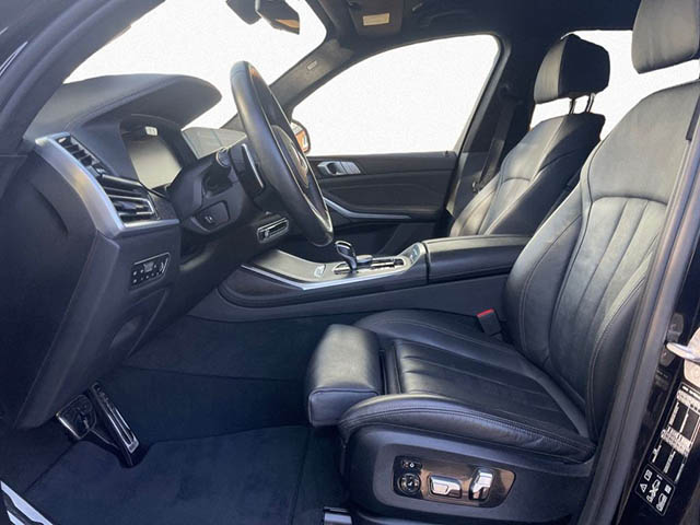 BMW X7 2021