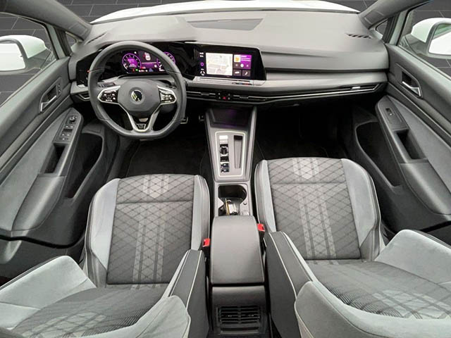 Volkswagen Golf 2021