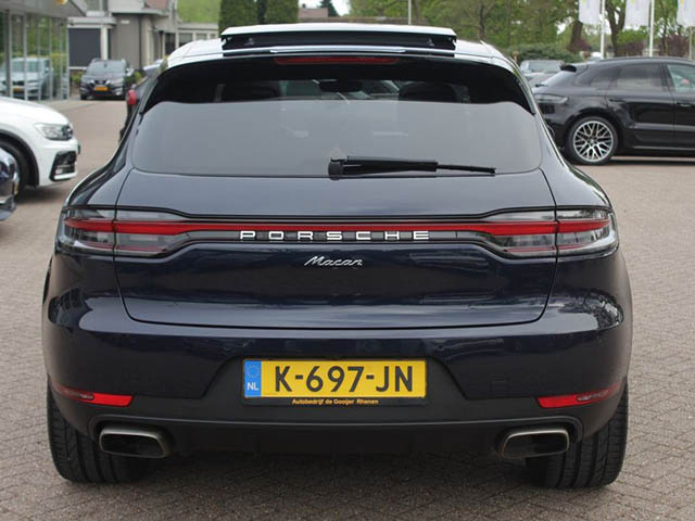 Porsche Macan 2021