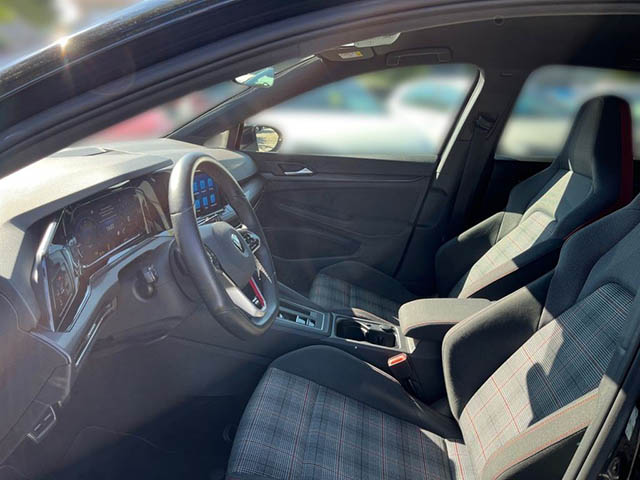 Volkswagen Golf 2021