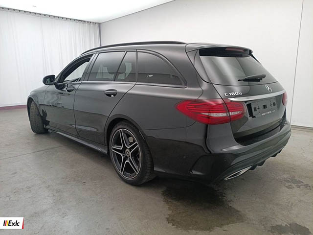 Mercedes C-Class 2021